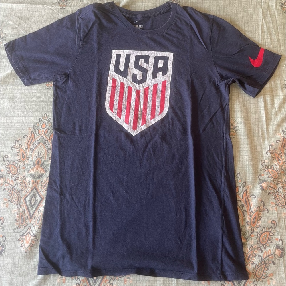 Nike Men’s USA Navy T-Shirt Size Small